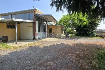Capannone in vendita, Via Sandro pertini , Miradolo Terme