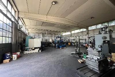 Capannone in vendita, Via Sandro pertini , Miradolo Terme