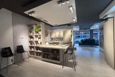 Negozio in vendita, Via Ginetta Caccianotti, Biandrate