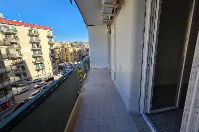 Casa in vendita, Via Francesco Morosini, Napoli