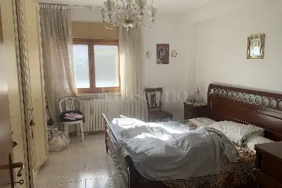 Casa in vendita, Piazzale Aldo Moro, Pomezia