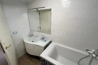 Casa in vendita, Via Grotte di Castro, Roma