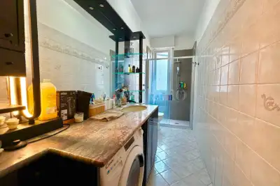 Casa in vendita, Via Rogoredo, Milano