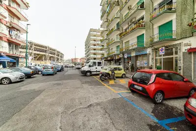 Casa in vendita, Via Francesco Morosini, Napoli