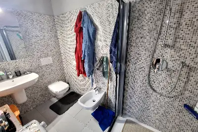 Casa in vendita, Via Mario Bertolone, Como