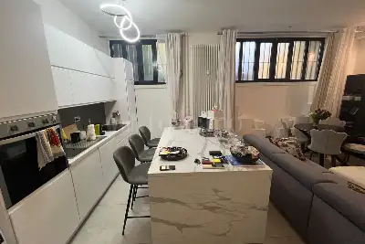 Casa in vendita, Via Washington , Milano