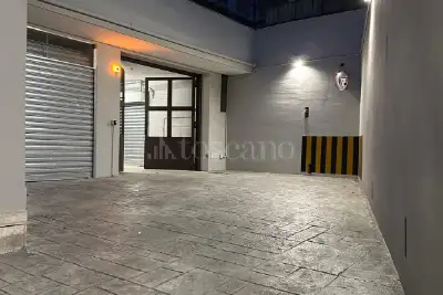 Garage in vendita, Via delle Calasanziane, Roma