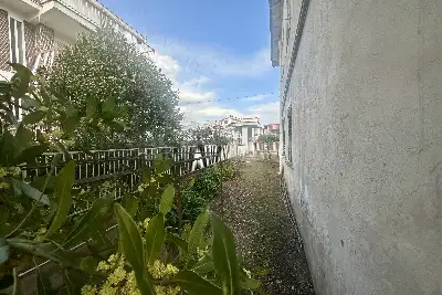 Casa Indipendente in vendita, Via Appia Lato Napoli, Formia