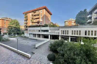 Casa in vendita, Via Rodi, Brescia