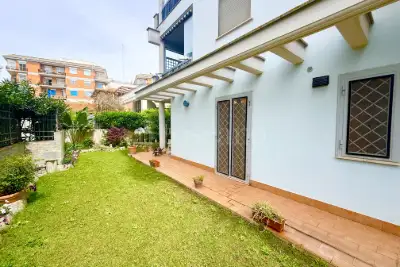 Casa in vendita, Viale della Vittoria, Nettuno