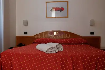 Albergo in vendita, Via della Volta, Brescia