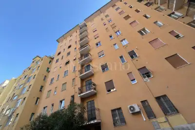 Casa in vendita, Viale Caterina da Forlì, Milano