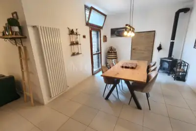 Villa in vendita, Via Luigi Cherubini, Roma
