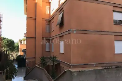 Casa in vendita, Via Gradoli, Roma