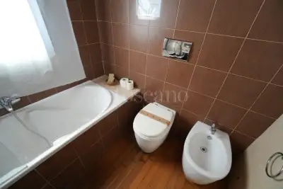 Palazzo in vendita, Via Transito, Catania