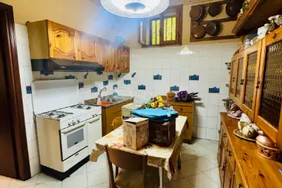 Casa Indipendente in vendita, Via Roma, Cesinali