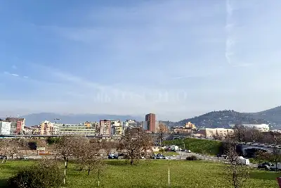 Casa in vendita, Via Creta, Brescia