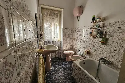 Casa in vendita, Via Odessa, Pomezia