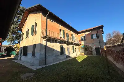 Casa Indipendente in vendita, Via 4 Novembre, Cassano Magnago