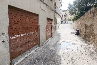 Garage in vendita, Viale Epipoli, Siracusa
