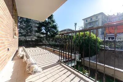 Casa in vendita, Via Lario, Milano