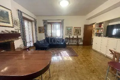 Villa Bifamiliare in vendita, Via Bernardo Quaranta, Roma