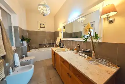 Villa Plurifamiliare in vendita, Via Cristoforo Colombo, Roma