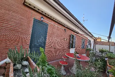 Villa Bifamiliare in vendita, Via Mar Nero, Pomezia