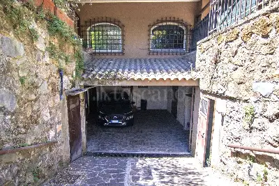 Villa in vendita, Via Appia Pignatelli, Roma