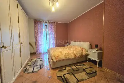 Villa in vendita, Via F. Petrarca, Sarezzo