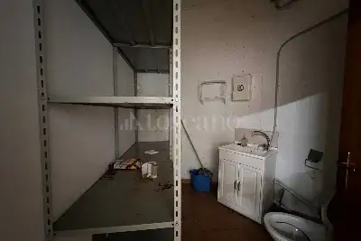 Magazzino in vendita, Via Quarnaro, Reggio di Calabria