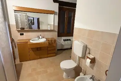 Casa Indipendente in vendita, Via Umberto I, Cremolino