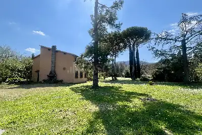 Villa in vendita, Via Madonna di Loreto, Soriano nel Cimino