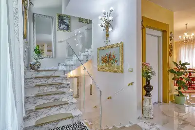 Villa in vendita, Via Luigi Pirandello, Camaiore