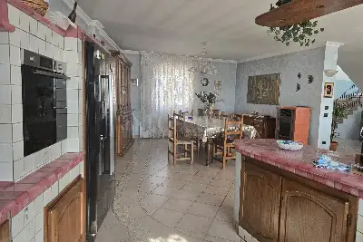 Casa Indipendente in vendita, Ad.ze Casa Natale di Papa Paolo VI, Concesio