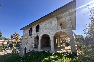 Casa Indipendente in vendita, Via L. Cadorna , Minturno
