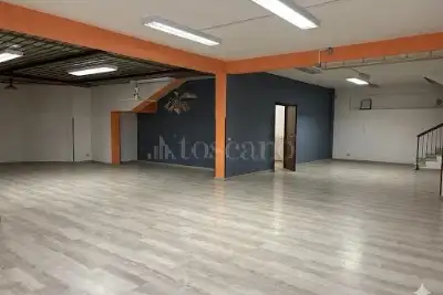 Negozio in vendita, Viale della Libertà, Reggio di Calabria