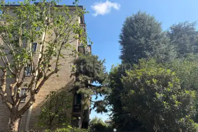 Casa in vendita, Via Pessano, Milano