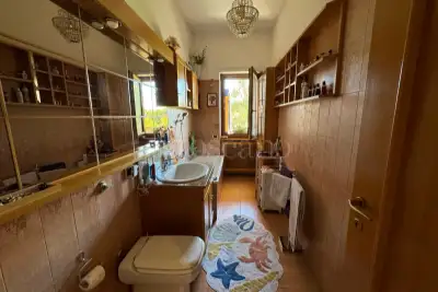 Casa in vendita, Via Acerenza, Roma