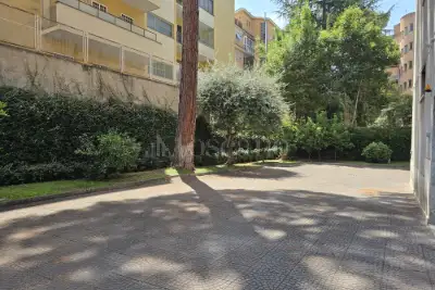 Casa in vendita, Via Meropia, Roma
