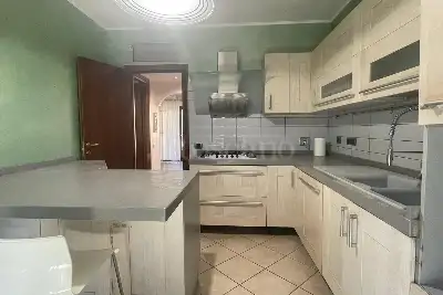 Villino a Schiera in vendita, Via John Fitzgerald Kennedy, Marino