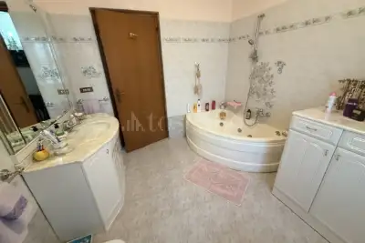 Villa in vendita, Via Acqua Solfa, Aprilia