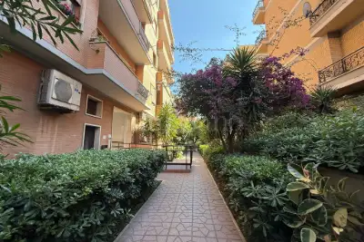 Casa in vendita, Via della Corazzata, Roma