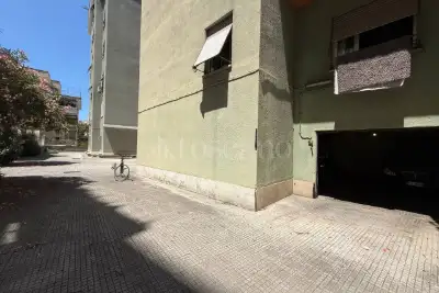 Casa in vendita, Via Edoardo Jenner, Roma