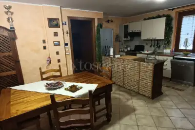 Villa Bifamiliare in vendita, via baiocchi città sant'angelo, Citta' Sant'Angelo