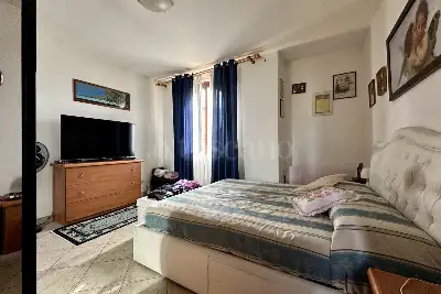 Villino a Schiera in vendita, Via Gozzi, Anzio