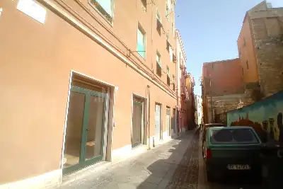 Negozio in vendita, Via Lamarmora, Cagliari