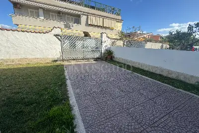 Villa Bifamiliare in vendita, Via Trincea delle Frasche, Fiumicino