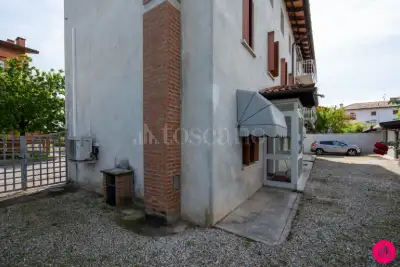 Villino a Schiera in vendita, Via Guglielmo Marconi, Tavagnacco