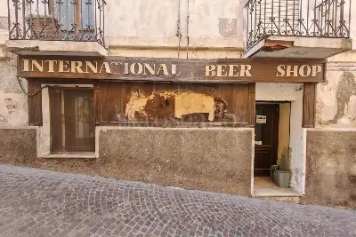 Negozio in vendita, Discesa Cavour, Catanzaro